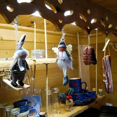 Le Refuge Du Poete Apartman Saint-François-de-Sales Kültér fotó